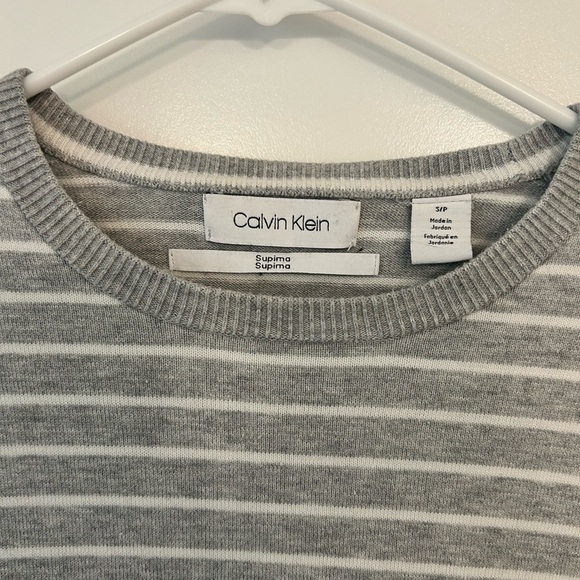 Calvin Klein Men’s Gray Striped Crewneck Sweater – Size Small (Supima Cotton) - Picture 2 of 3